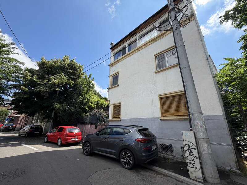 Imobil boutique, zona 1 Mai – Grivita | Necesita renovare | Pret competitiv